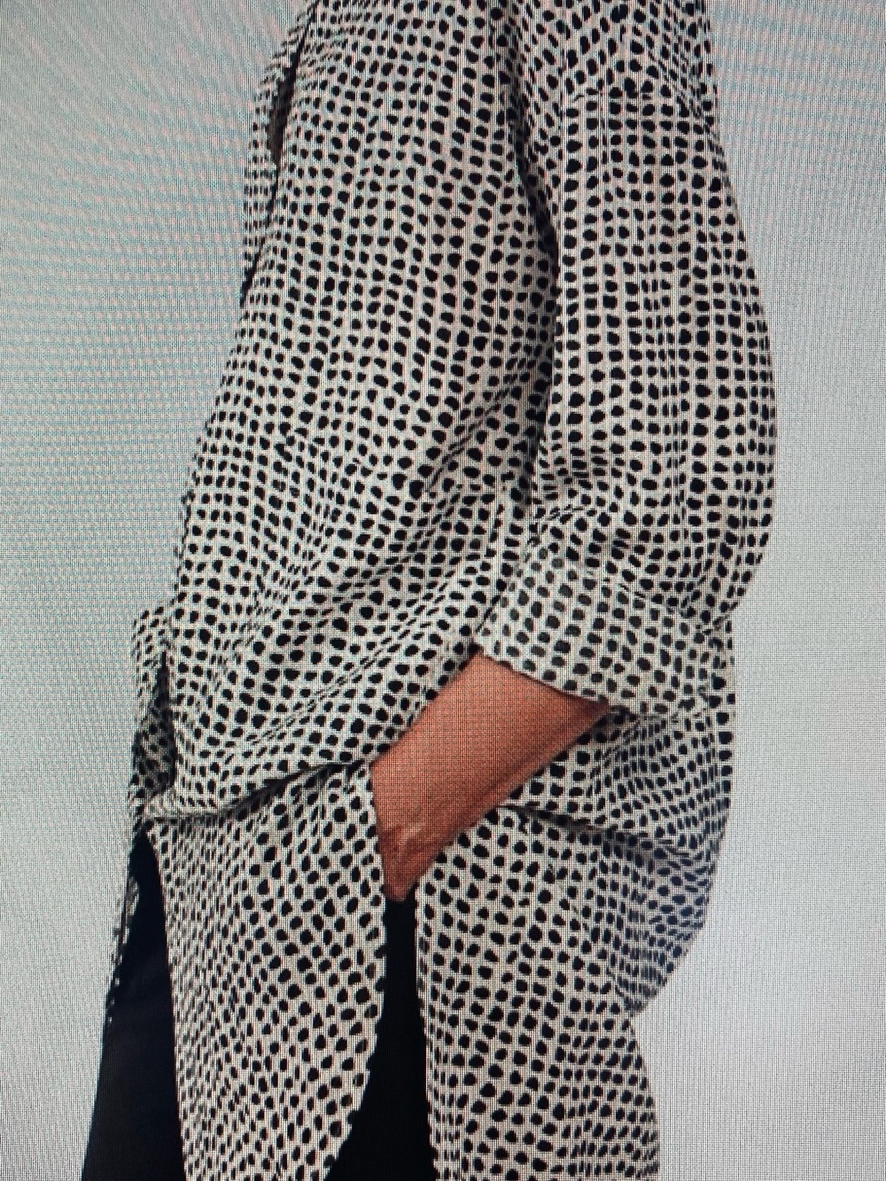 Ayrtight Gaye Hawthorne Button-Down Tunic Shirt - Black & White